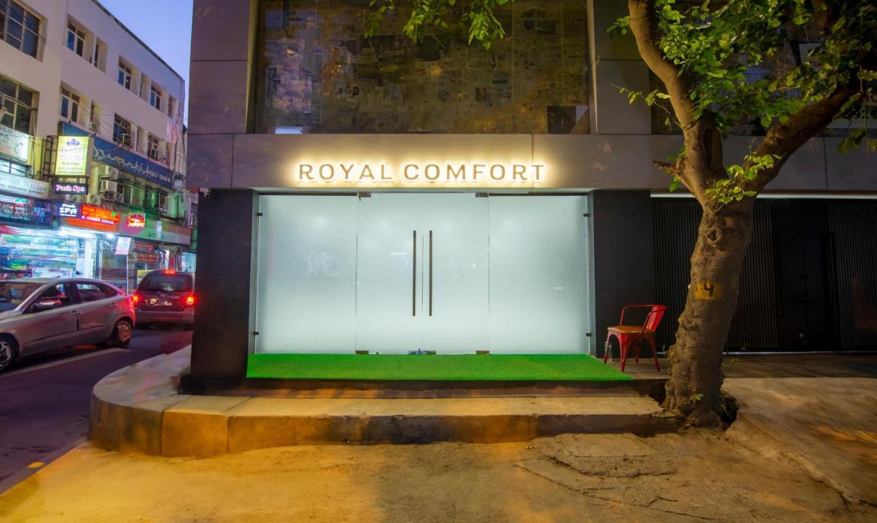 Treebo Royal Comfort New Delhi Exteriör bild